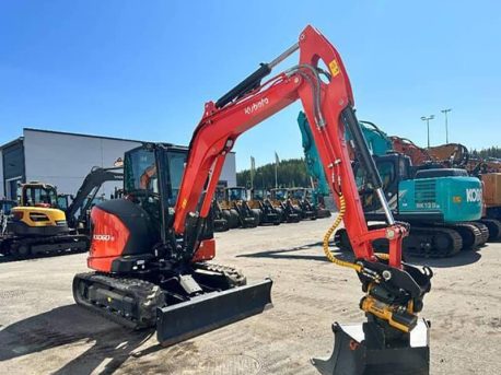pret inchiriere miniexcavator